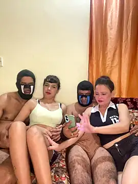 Snapshot of stargroup chatting on 10/13/25, 01:11 stargroup online show from 10/13/25, 01:11