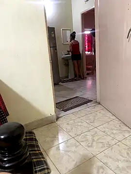 Snapshot of stargroup chatting on 10/31/25, 08:26 stargroup online show from 10/31/25, 08:26