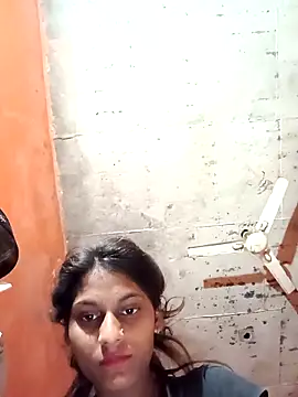 Snapshot of Jyoti_thakurr chatting on 09/12/25, 08:09 Jyoti thakurr online show from 09/12/25, 08:09