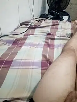 Snapshot of kelvinjesus34 chatting on 10/16/25, 01:39 kelvinjesus34 online show from 10/16/25, 01:39