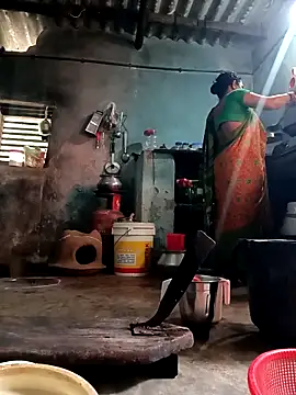 Snapshot of gulapi-gulistan180 chatting on 09/12/25, 05:29 gulapi-gulistan180 online show from 09/12/25, 05:29