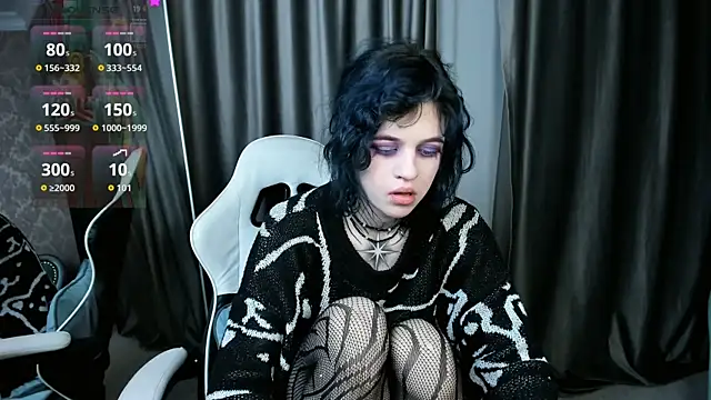 NoelleGothicShadow online show from 04/30/26, 10:47