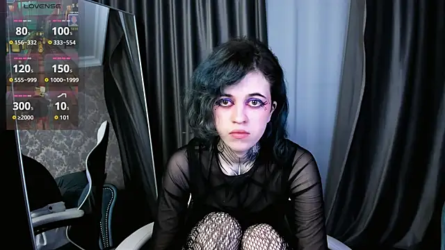 NoelleGothicShadow online show from 06/18/26, 11:53