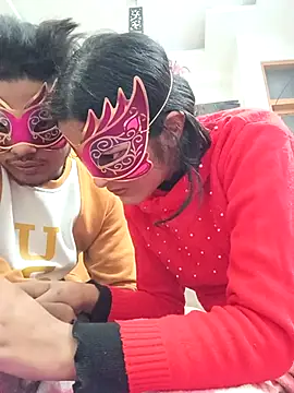 romantic couple1 online show from 11/24/25, 02:00