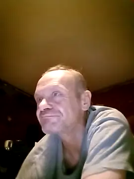 Kuba Gd online show from 10/25/25, 08:22