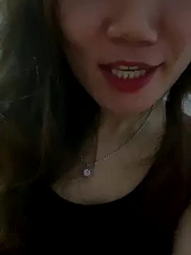 Snapshot of Pyy07 chatting on 11/08/25, 01:17 Pyy07 online show from 11/08/25, 01:17