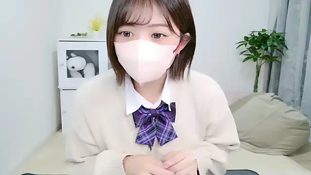 Snapshot of Hinata_Sun chatting on 09/13/25, 08:58 Hinata Sun online show from 09/13/25, 08:58