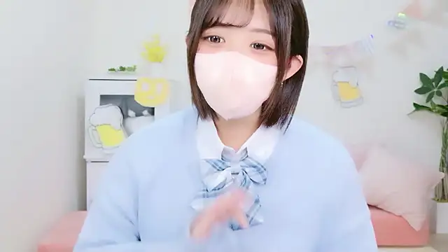 Snapshot of Hinata_Sun chatting on 09/28/25, 09:36 Hinata Sun online show from 09/28/25, 09:36