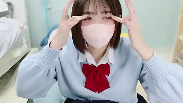 Snapshot of Hinata_Sun chatting on 11/10/25, 11:31 Hinata Sun online show from 11/10/25, 11:31