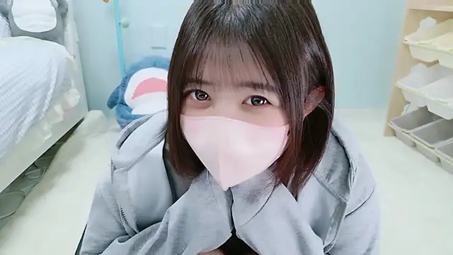 Snapshot of Hinata_Sun chatting on 11/11/25, 11:43 Hinata Sun online show from 11/11/25, 11:43