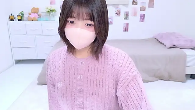 Snapshot of Hinata_Sun chatting on 11/26/25, 12:39 Hinata Sun online show from 11/26/25, 12:39