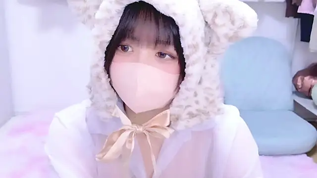 Hinata Sun online show from 03/09/26, 08:35