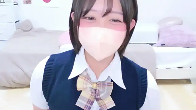 Hinata Sun online show from 06/26/26, 11:58