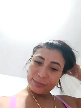 mia mancinii online show from 10/16/25, 04:57