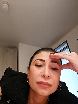 mia mancinii online show from 02/18/26, 05:53