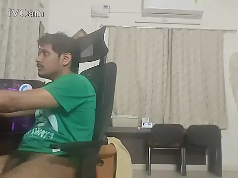 Snapshot of Bakasur_19 chatting on 01/07/26, 08:33 Bakasur 19 online show from 01/07/26, 08:33