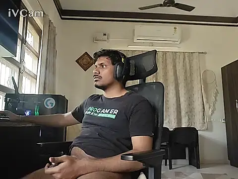 Snapshot of Bakasur_19 chatting on 01/09/26, 09:01 Bakasur 19 online show from 01/09/26, 09:01