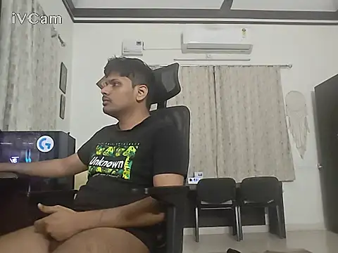 Snapshot of Bakasur_19 chatting on 01/19/26, 02:21 Bakasur 19 online show from 01/19/26, 02:21