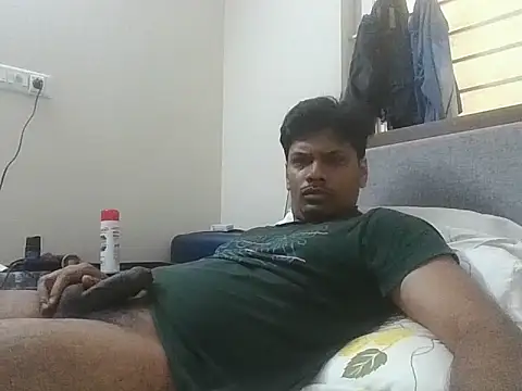Snapshot of Bakasur_19 chatting on 04/06/26, 04:32 Bakasur 19 online show from 04/06/26, 04:32