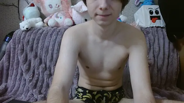 Snapshot of hilt_on_ chatting on 12/19/25, 08:32 hilt on online show from 12/19/25, 08:32