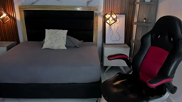 CHRISTY TEIGEN4 online show from 01/11/26, 12:54