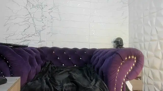 Alisha Evans Rs online show from 10/23/25, 04:28