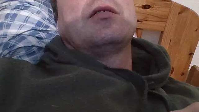 Snapshot of Johnny__85 chatting on 10/13/25, 06:41 Johnny  85 online show from 10/13/25, 06:41