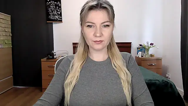 ParadiseAlina online show from 01/15/26, 02:21