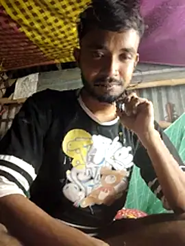 Snapshot of lobmondal250 chatting on 10/29/25, 06:20 lobmondal250 online show from 10/29/25, 06:20