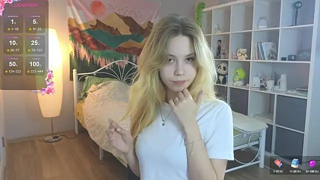 Snapshot of Wendy_Cutie chatting on 09/15/25, 04:29 Wendy Cutie online show from 09/15/25, 04:29