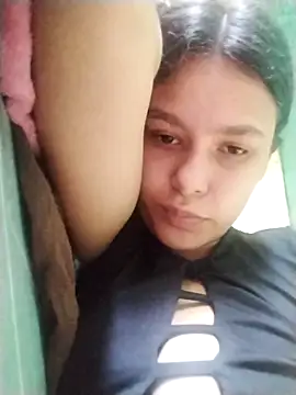 Snapshot of marisolcardona chatting on 09/14/25, 02:49 marisolcardona online show from 09/14/25, 02:49