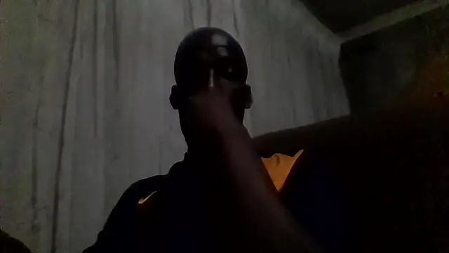 longdickson12345 online show from 12/22/25, 06:38