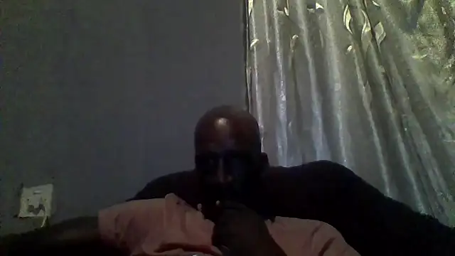 longdickson12345 online show from 03/10/26, 11:21