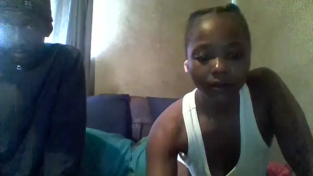 longdickson12345 online show from 04/26/26, 09:51