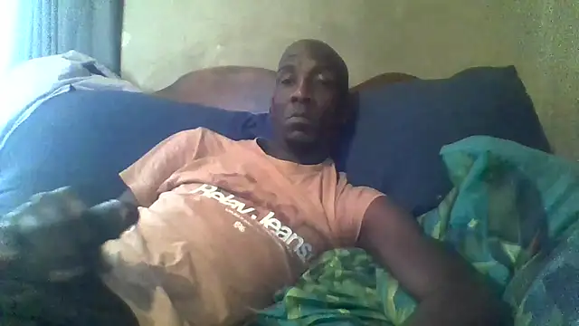 Snapshot of longdickson12345 chatting on 05/10/26, 11:04 longdickson12345 online show from 05/10/26, 11:04