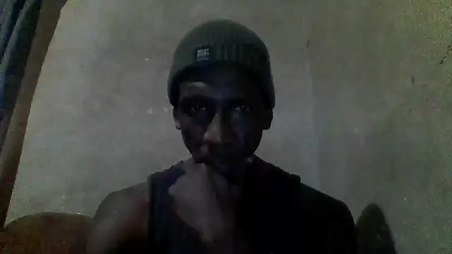 Snapshot of longdickson12345 chatting on 05/29/26, 05:05 longdickson12345 online show from 05/29/26, 05:05