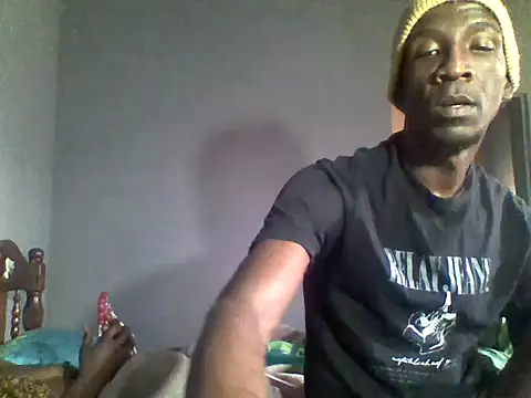Snapshot of longdickson12345 chatting on 07/23/26, 07:28 longdickson12345 online show from 07/23/26, 07:28
