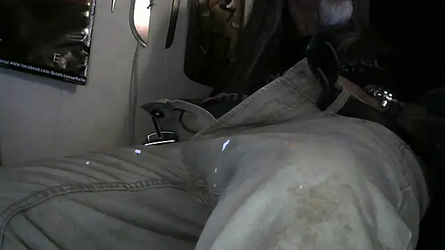 Snapshot of crassanova chatting on 02/28/26, 11:22 crassanova online show from 02/28/26, 11:22