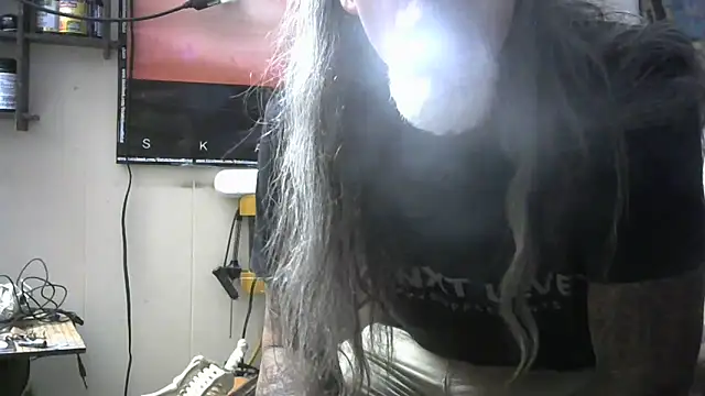 crassanova online show from 05/04/26, 02:51