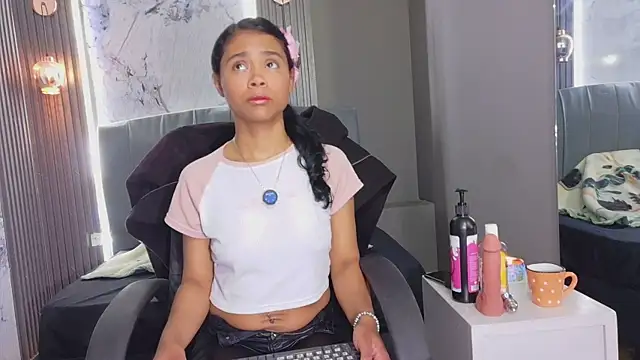 Kristall 06 online show from 02/22/26, 04:35