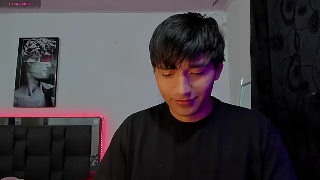 Snapshot of mateo-Esposito chatting on 11/05/25, 01:05 mateo-Esposito online show from 11/05/25, 01:05