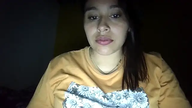 Snapshot of zairabreze chatting on 07/25/26, 02:53 zairabreze online show from 07/25/26, 02:53