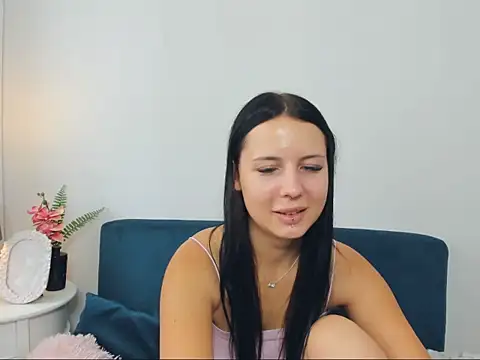 TaliaAdorable online show from 09/19/25, 11:00