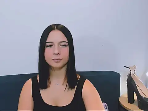 TaliaAdorable online show from 12/15/25, 07:18