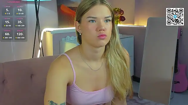 CherryLexi  online show from 05/08/26, 03:34