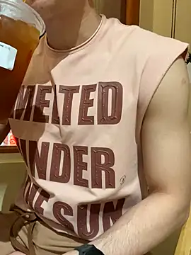 Snapshot of anhkiet_huang chatting on 10/30/25, 01:23 anhkiet huang online show from 10/30/25, 01:23