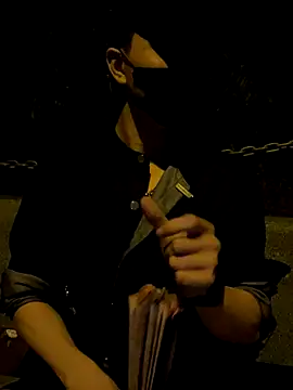 Snapshot of anhkiet_huang chatting on 11/03/25, 01:45 anhkiet huang online show from 11/03/25, 01:45