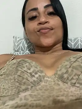 Katianesantos online show from 10/11/25, 10:08