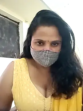 Shikha-mehra7 online show from 10/31/25, 06:25