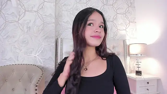 Snapshot of amara_rousse chatting on 03/14/26, 11:37 amara rousse online show from 03/14/26, 11:37